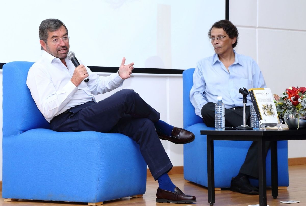 “Una universidad que no se evalúa, se devalúa”: De la Fuente