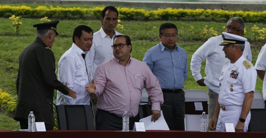 Hay que tener fe en la PGR, pide Osorio Chong, tras fallas de fiscales en el caso Javier Duarte