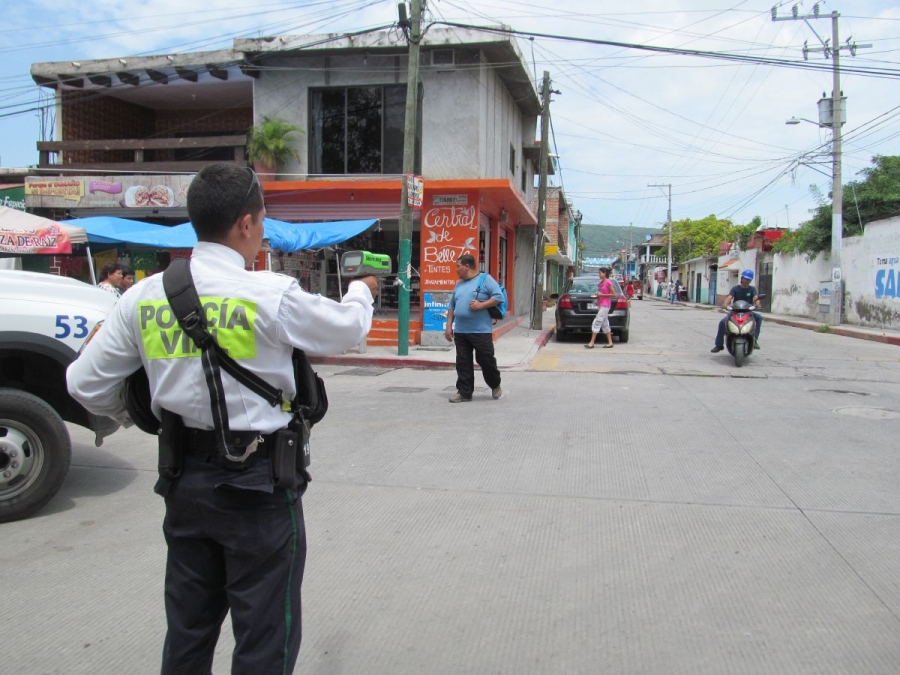 Aplican radar en Zacatepec para obligar a conductores a bajar la velocidad