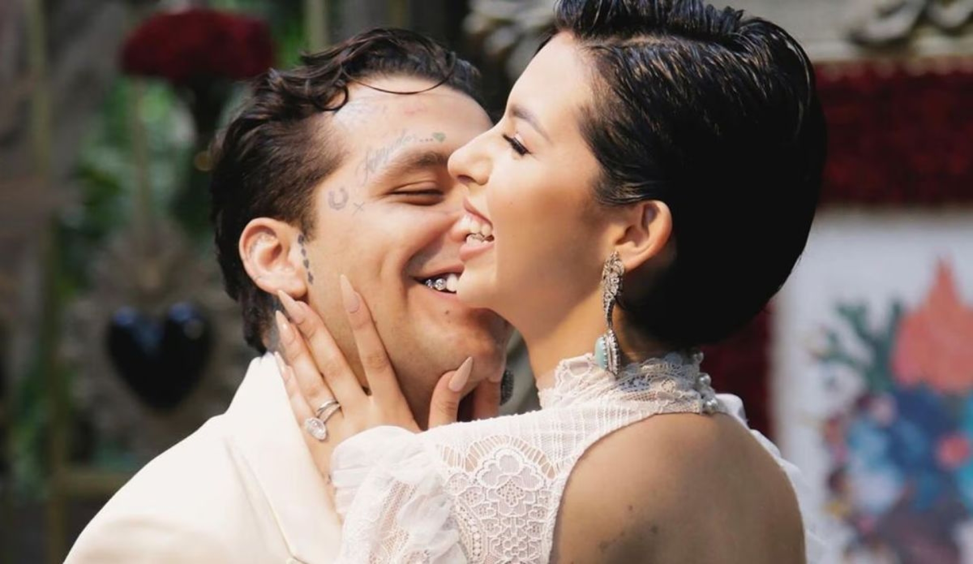 Christian Nodal confirma boda espiritual con Ángela Aguilar en Roma
