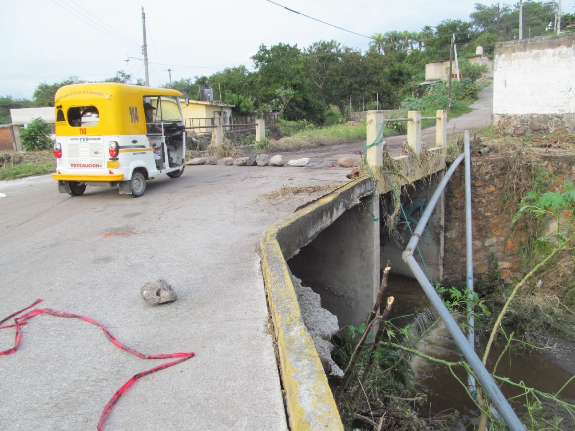 Harán recuento de daños en colonias dañadas por inundaciones en Zacatepec
