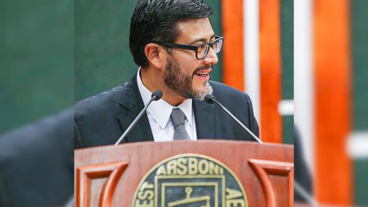 Reyes Rodríguez Mondragón es el nuevo presidente del Tribunal Electoral
