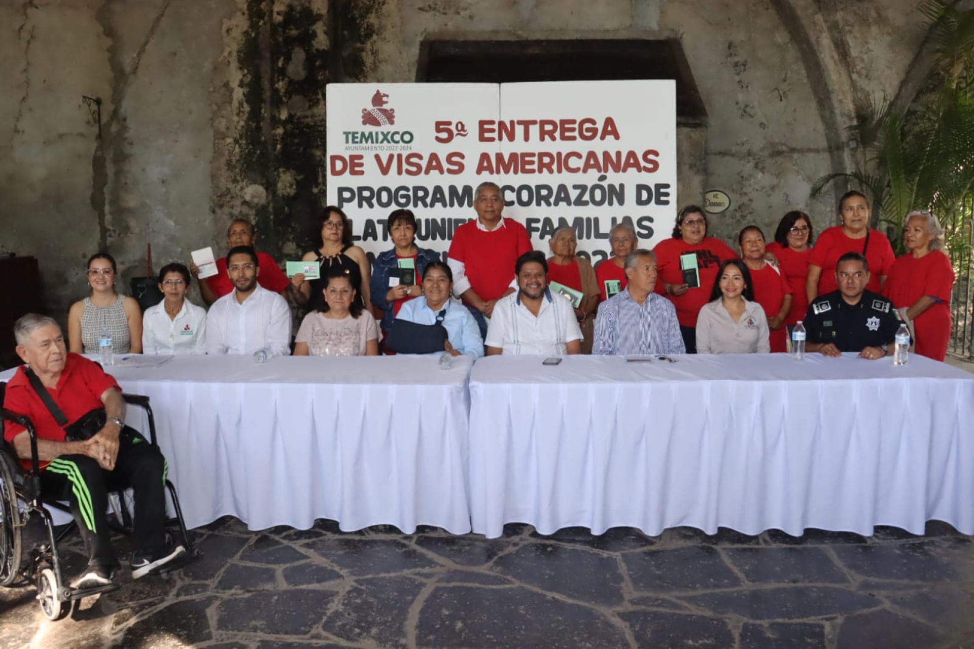 Alcaldesa de Temixco, Juanita Ocampo, encabeza 5ta entrega de visas americanas