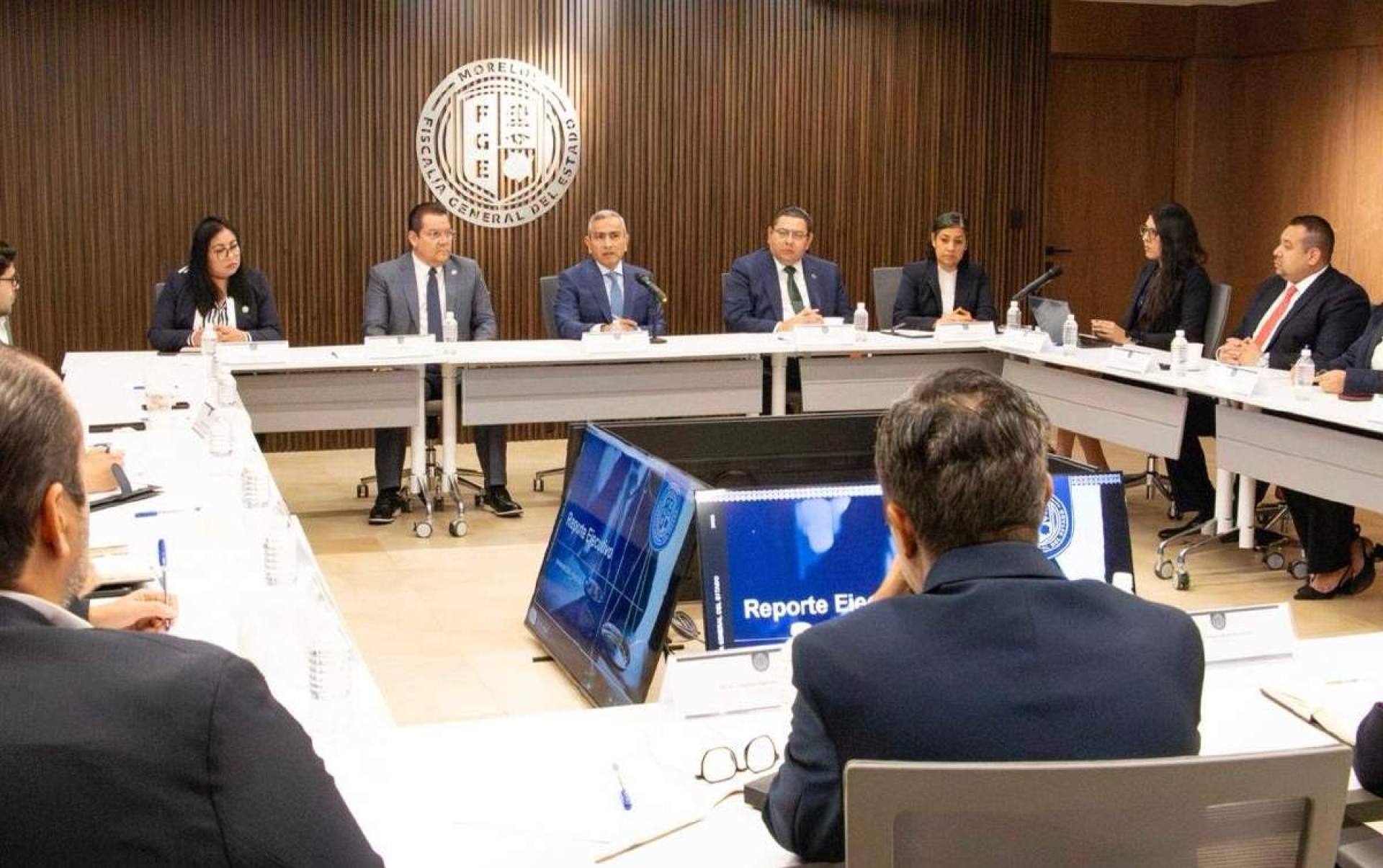 Insta fiscal general a personal a mejorar atención a víctimas de delitos