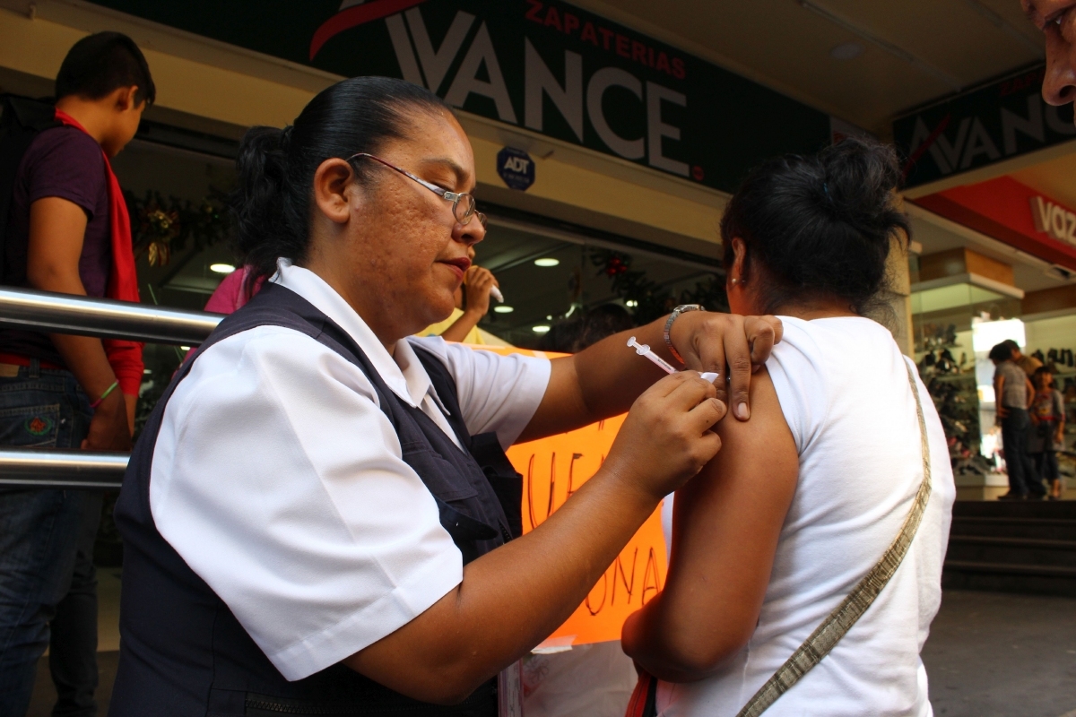 Llaman a reforzar vacunación contra influenza