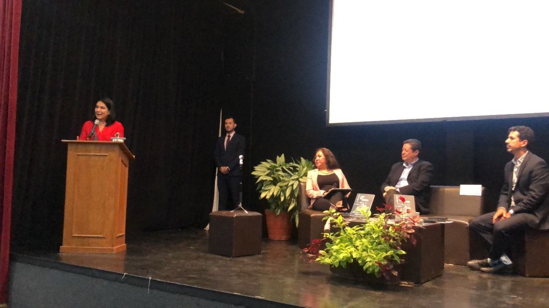 Auditan gestión de Vera Jiménez en Consejo de Ciencia