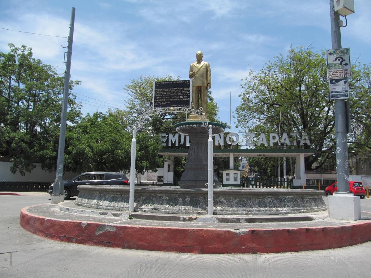 Quieren recuperar la fuente de Lázaro Cárdenas en Zacatepec