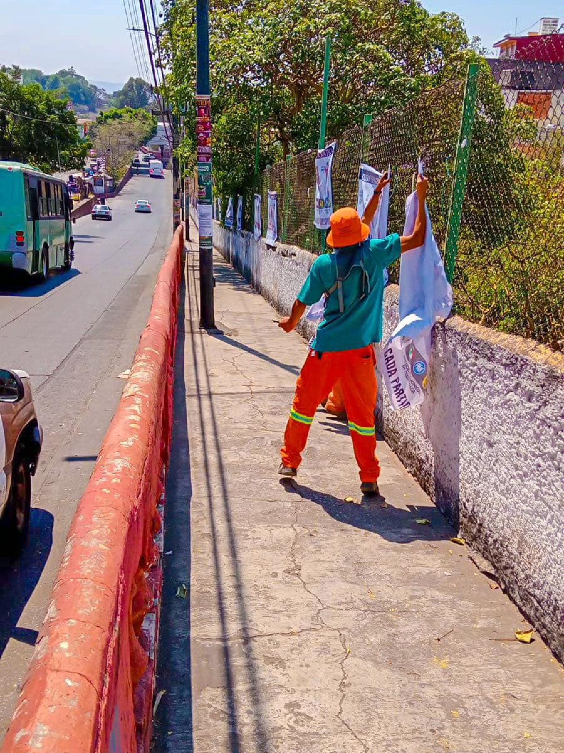 'Mano dura' contra la colocación de anuncios electorales en calles