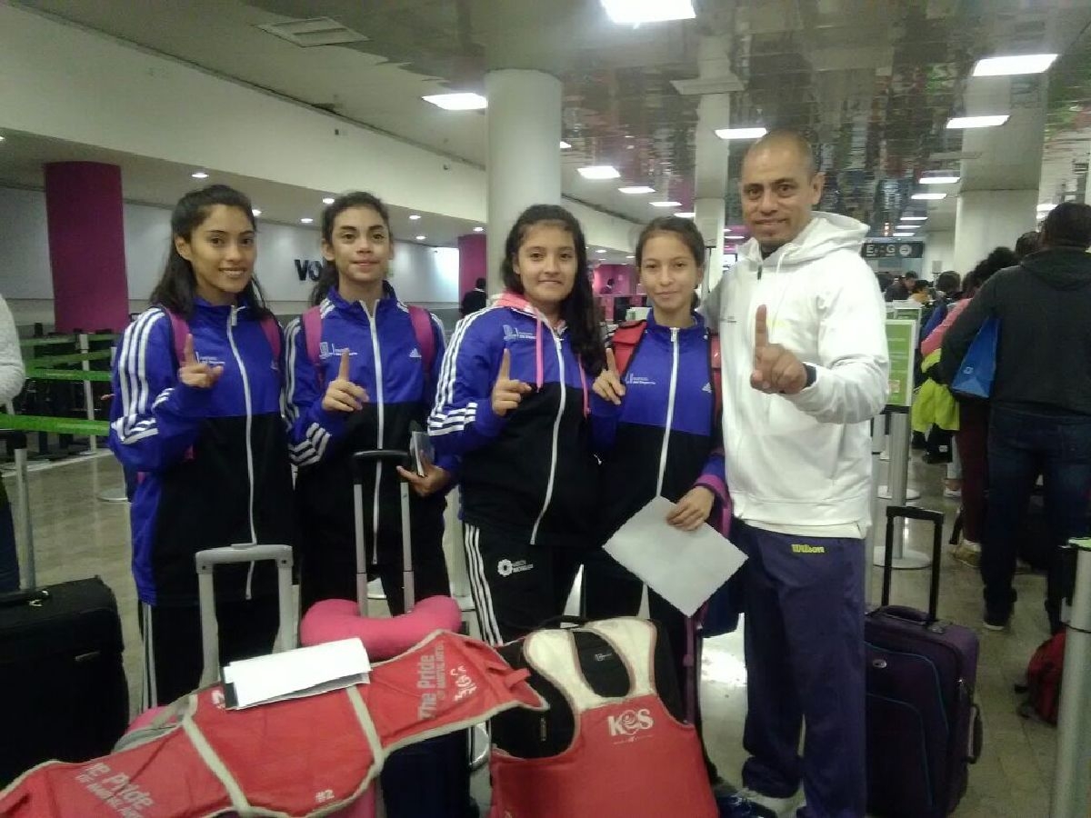 Morelenses participan en el Campeonato Nacional de Taekwondo