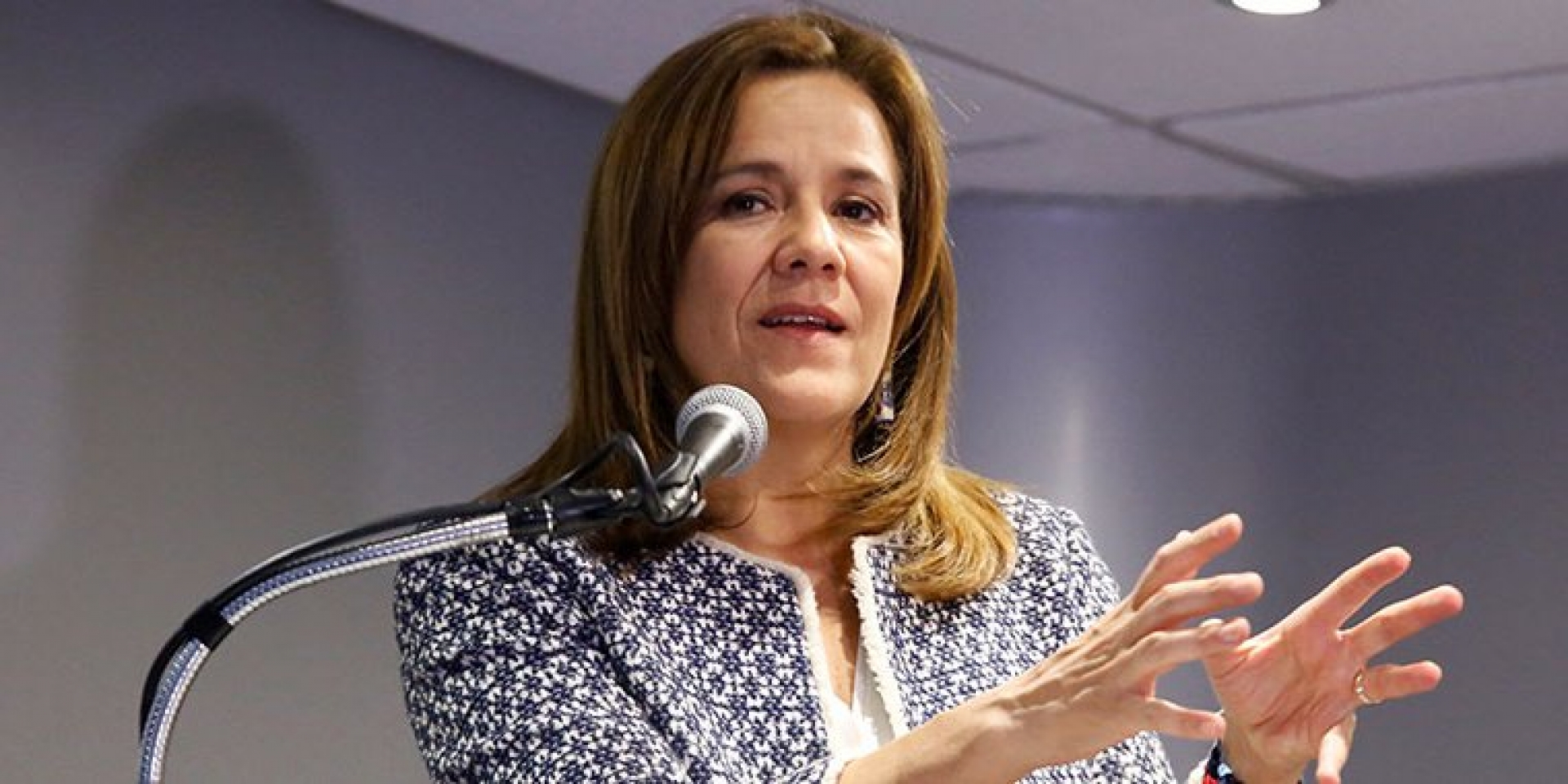 Equipo de Zavala difunde encuesta a su favor, que resultó falsa