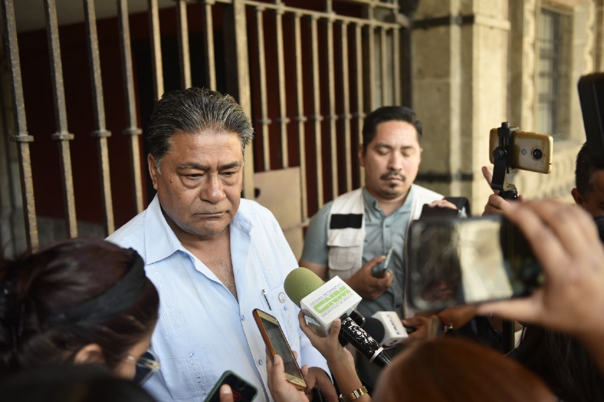 Sin respuesta, solicitud sobre el ISR retenido a profesores