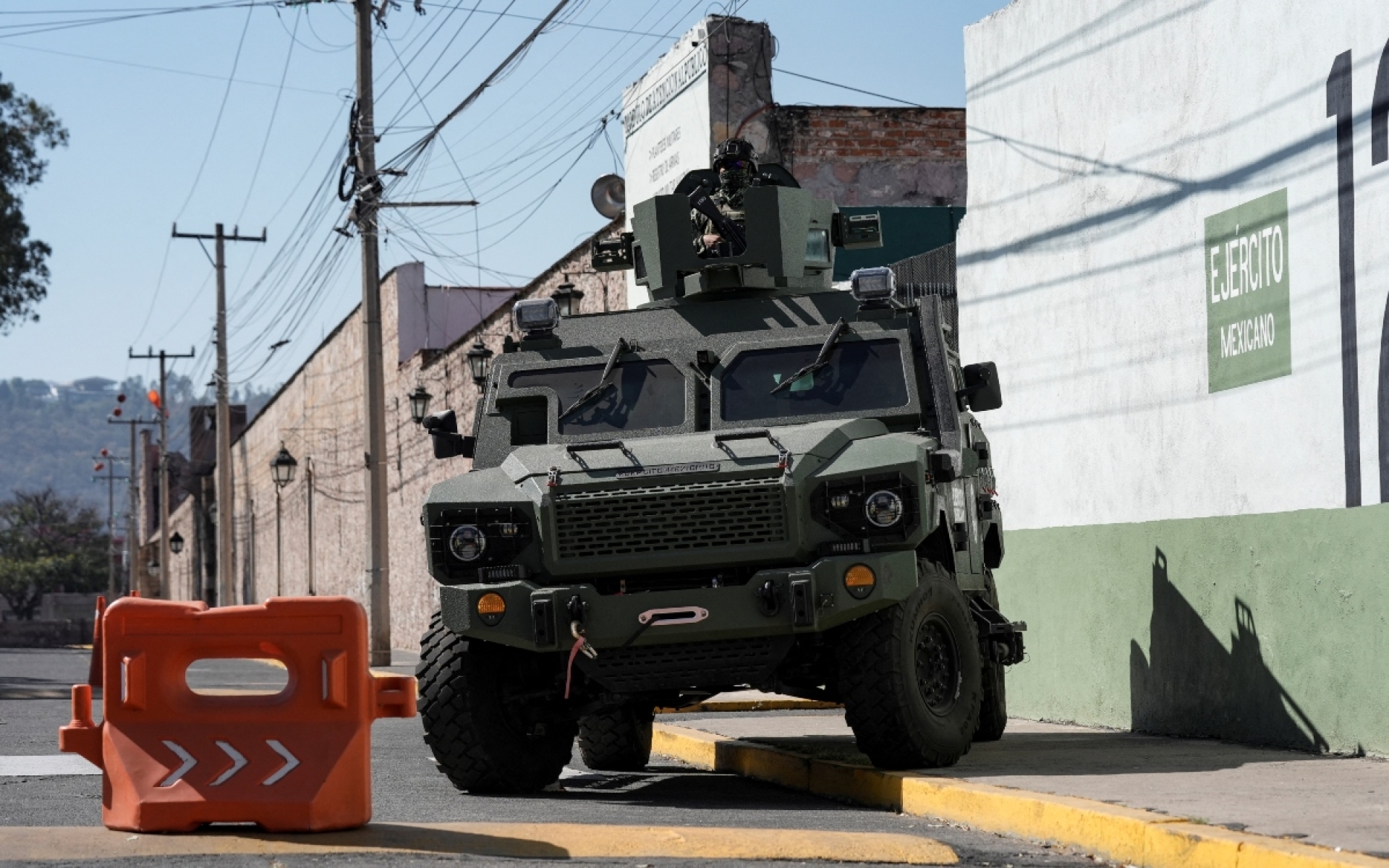 Envían 2 mil militares a Jalisco tras operativo contra ‘El Mencho’
