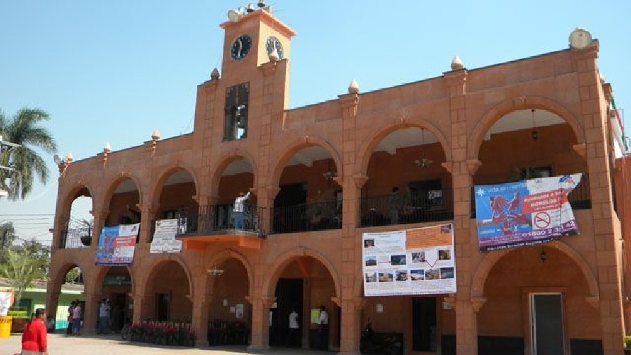 Ex trabajadores presentan denuncia formal en contra del Ayuntamiento de Miacatlán