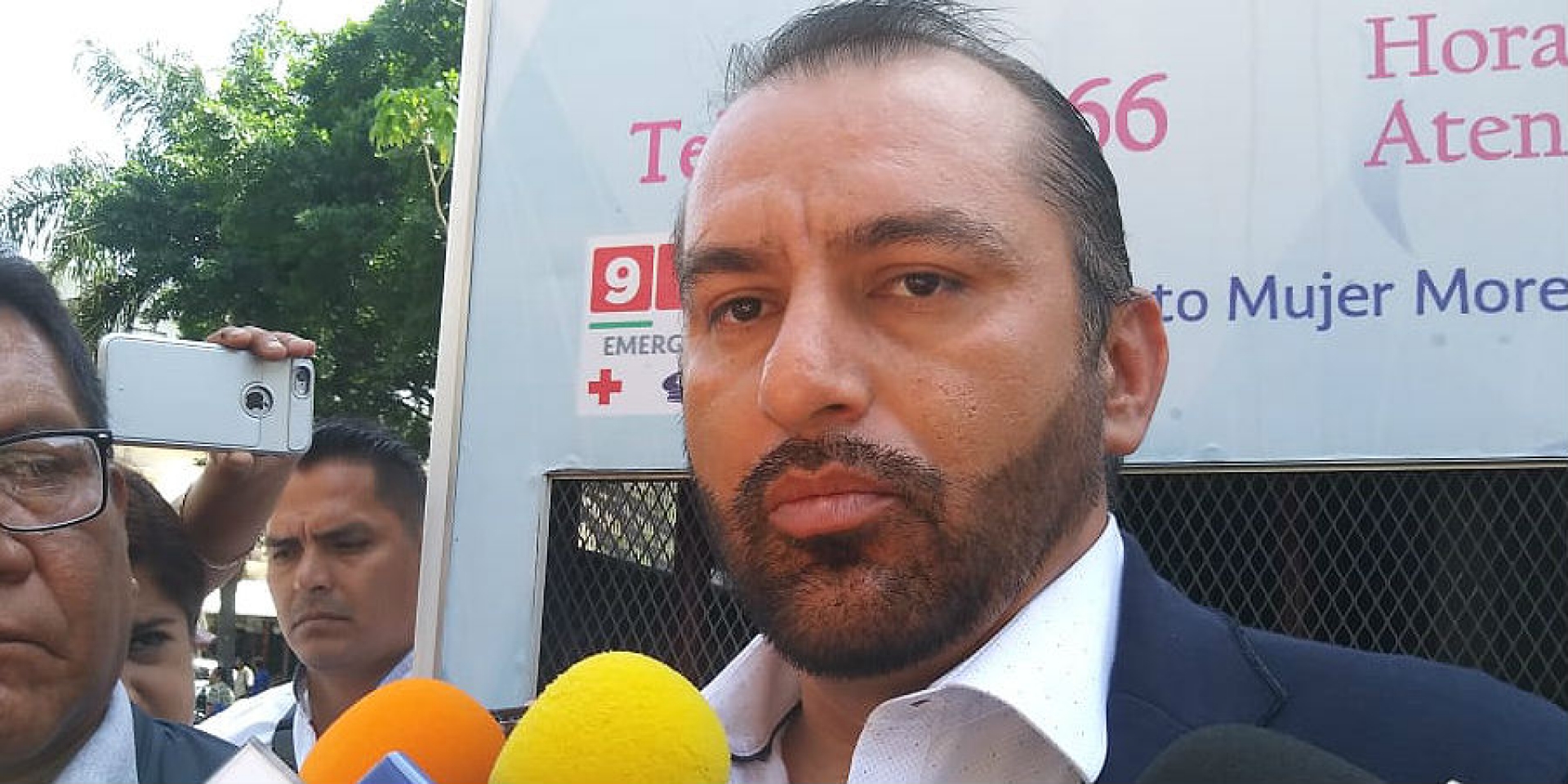 Dice Ángel Colín que son 'grupos ciudadanos', no 'autodefensas'