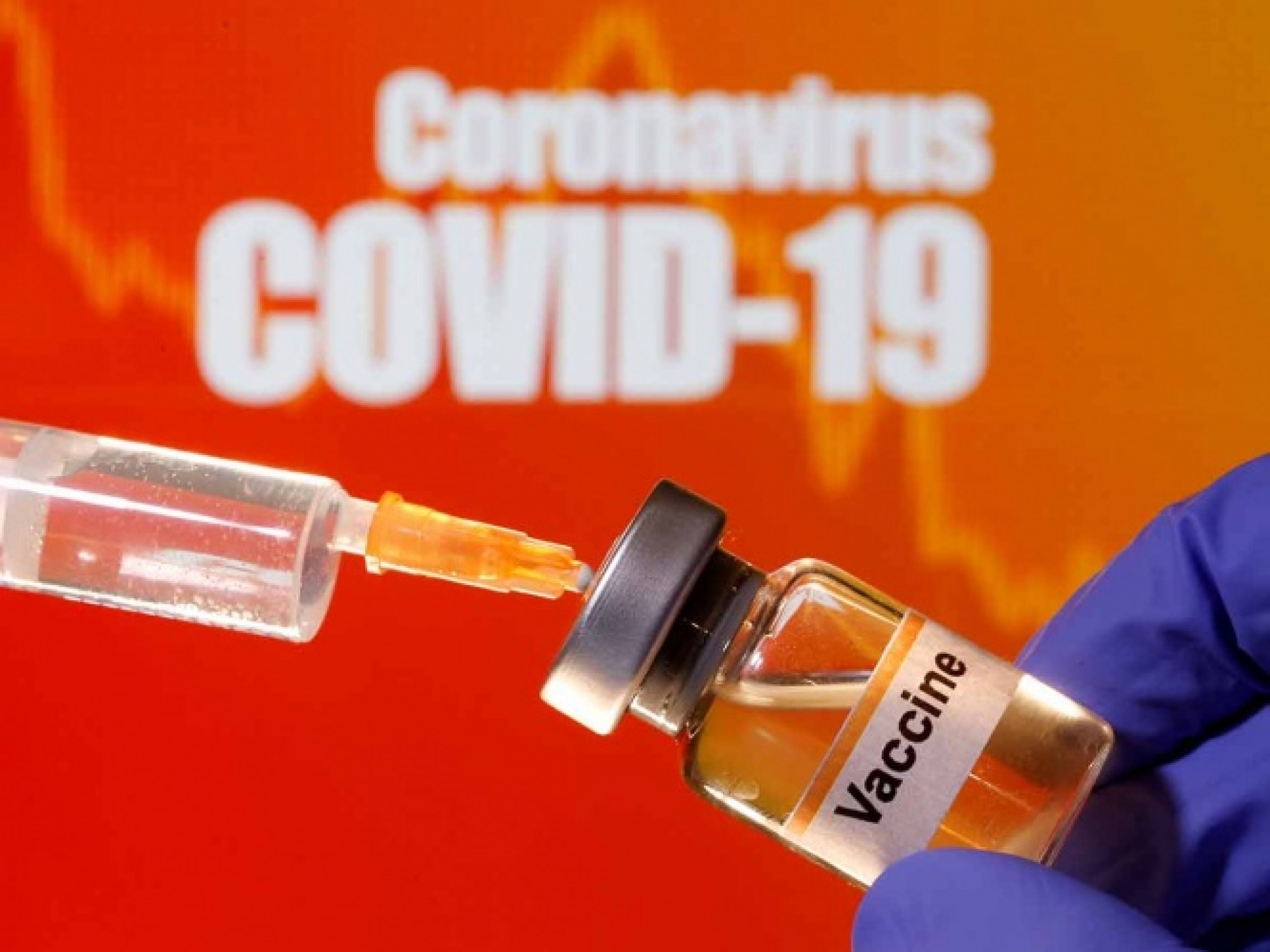 Pfizer reporta resultados positivos de vacuna contra Covid-19