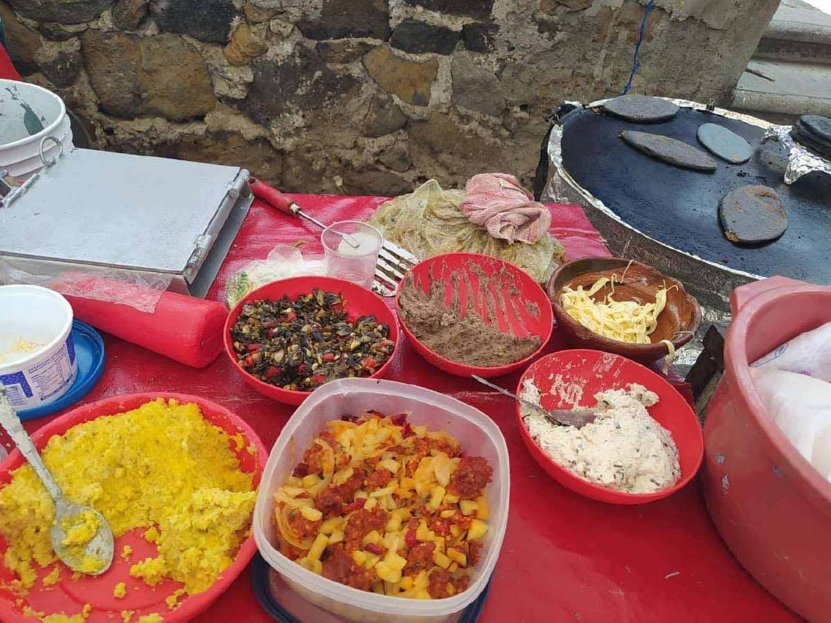 “La gente desconfía de comer en la calle”