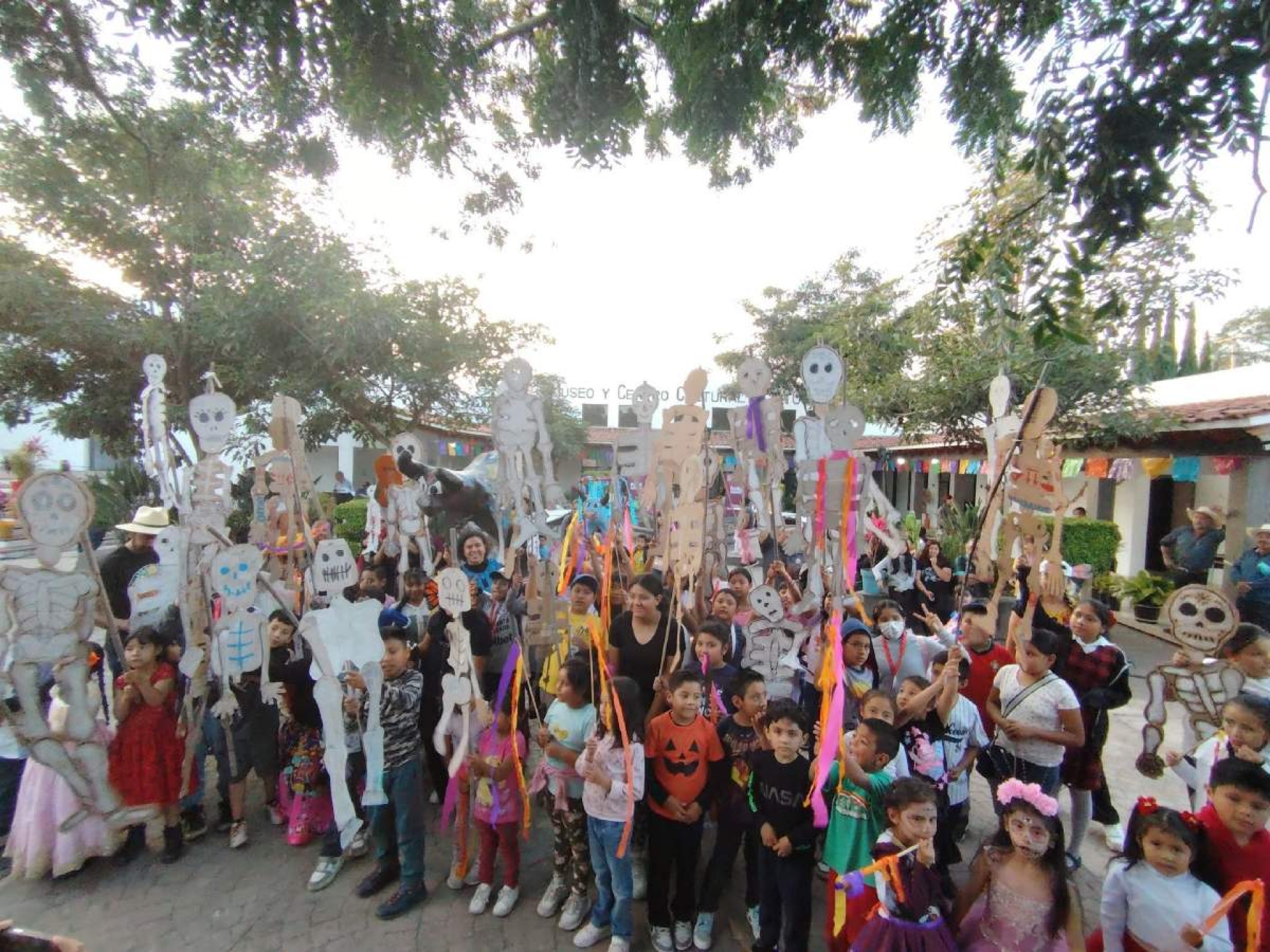 Realizan 'Festivalito de Día de Muertos' en Ocuituco