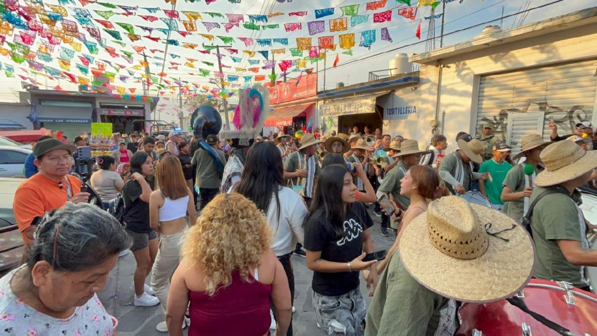 Inicia el tradicional Carnaval Tetelcingo 2026