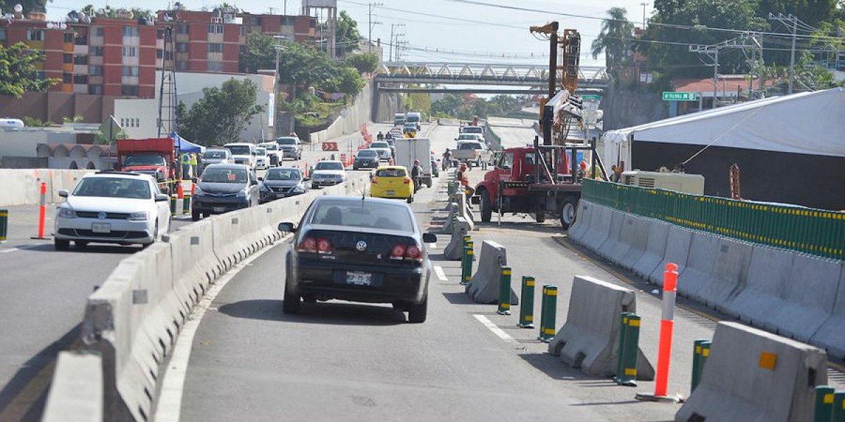 Continuará SCT construcción de puente en el paso exprés