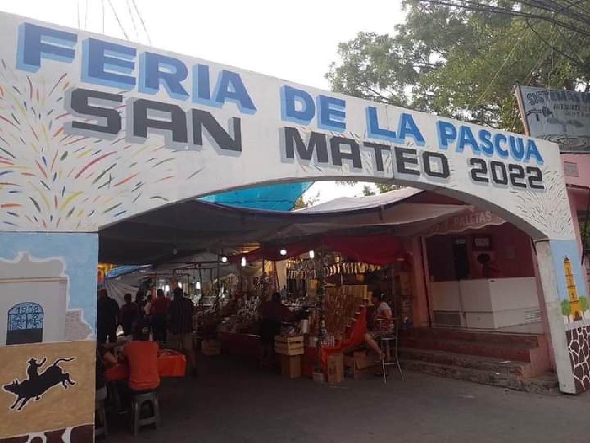 Retoman la feria de la Pascua en San Mateo