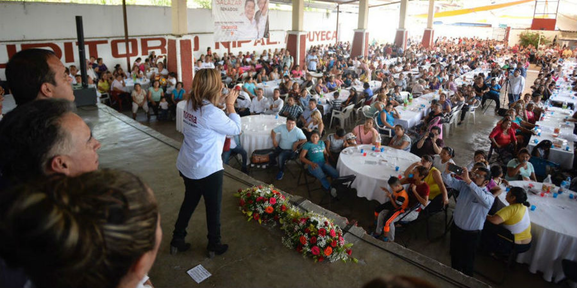 Sostiene encuentro candidato de la coalición 'Juntos Haremos Historia' con mujeres en Xochitepec