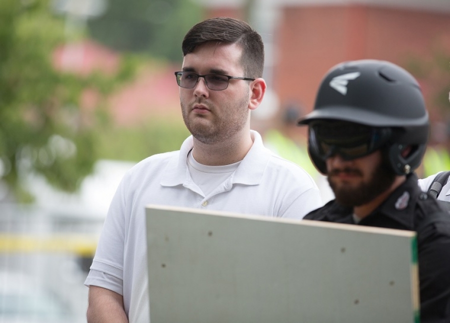 Joven que atropelló a multitud en Charlottesville busca libertad bajo fianza