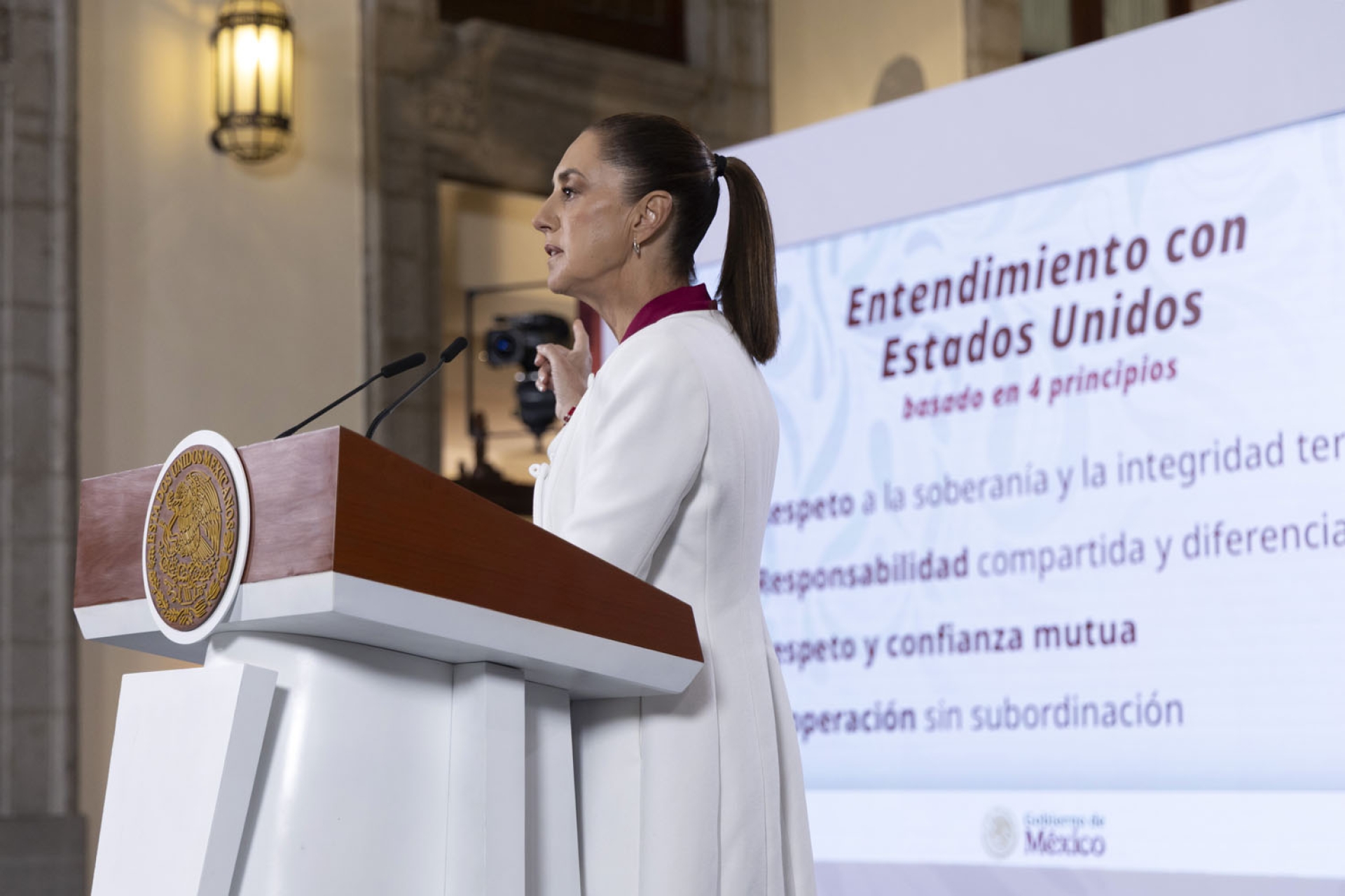 Sheinbaum descarta intervención militar de Estados Unidos en México