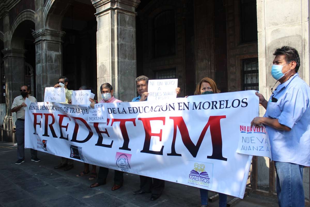 Coinciden profesores en no regresar a clases aunque estén vacunados