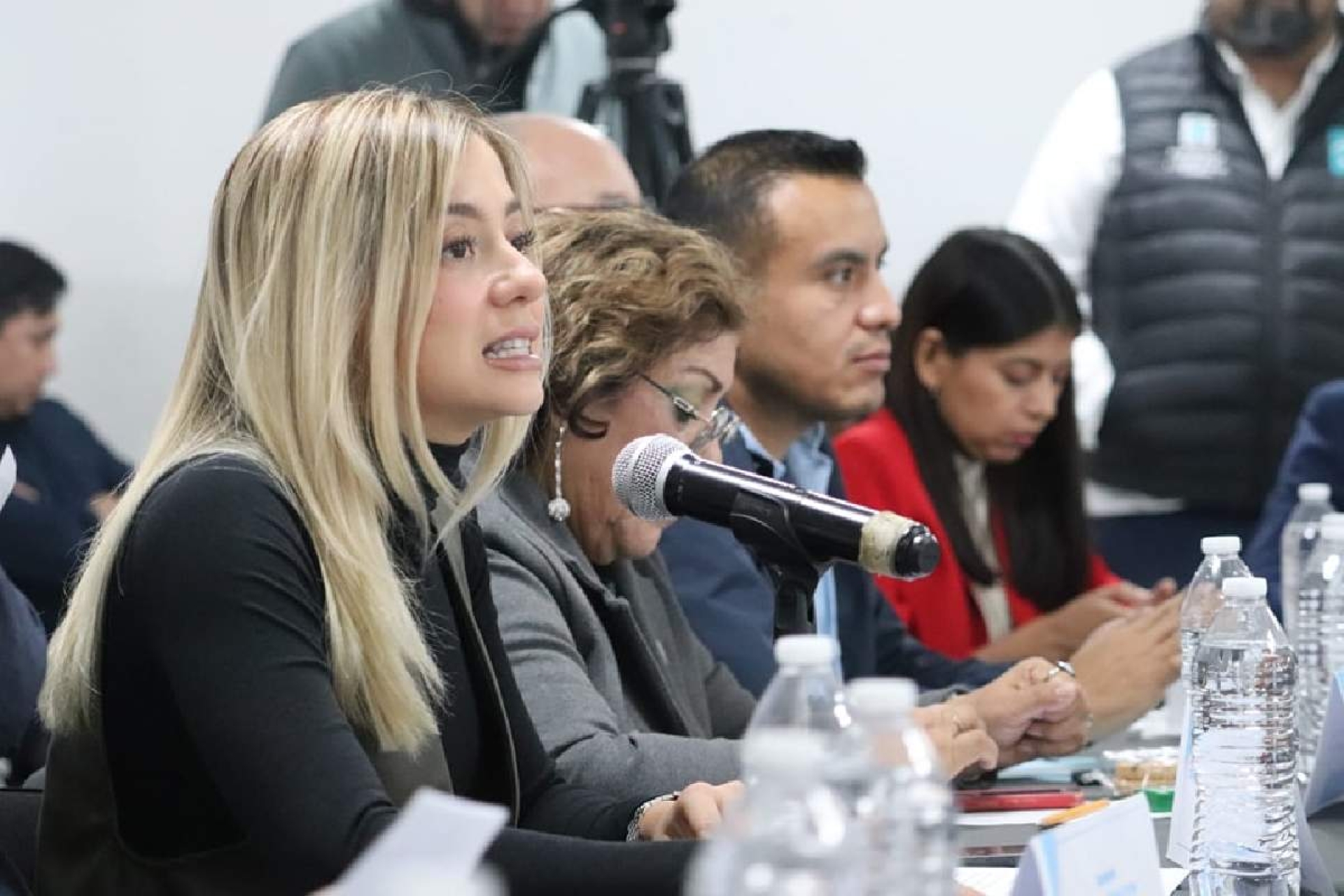 Confirman cambios en paquete fiscal