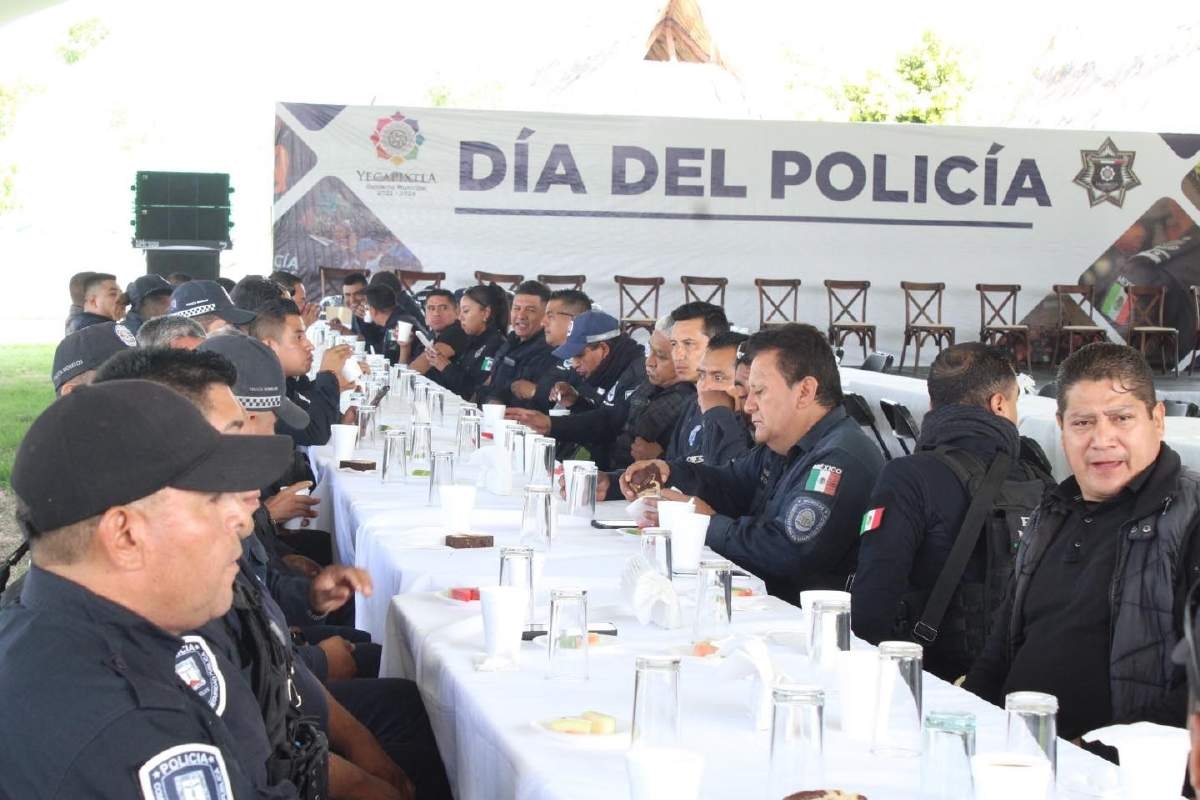 Anuncian aumento de sueldo a policías de Yecapixtla