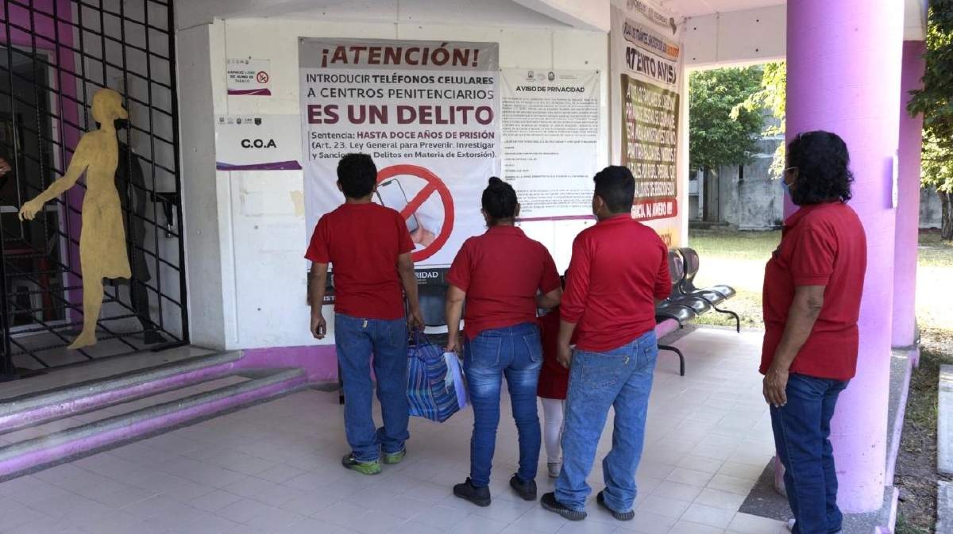Atacan extorsión desde penales