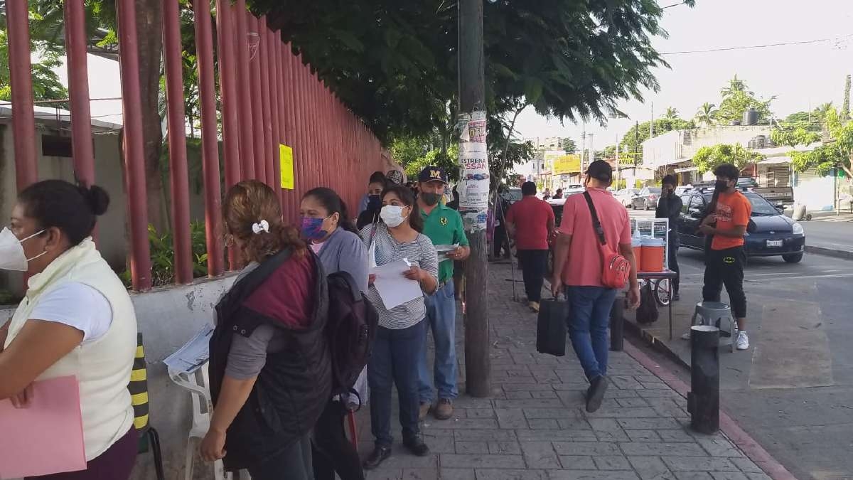 Aplican más de cuatro mil dosis de vacuna anticovd en Puente de Ixtla