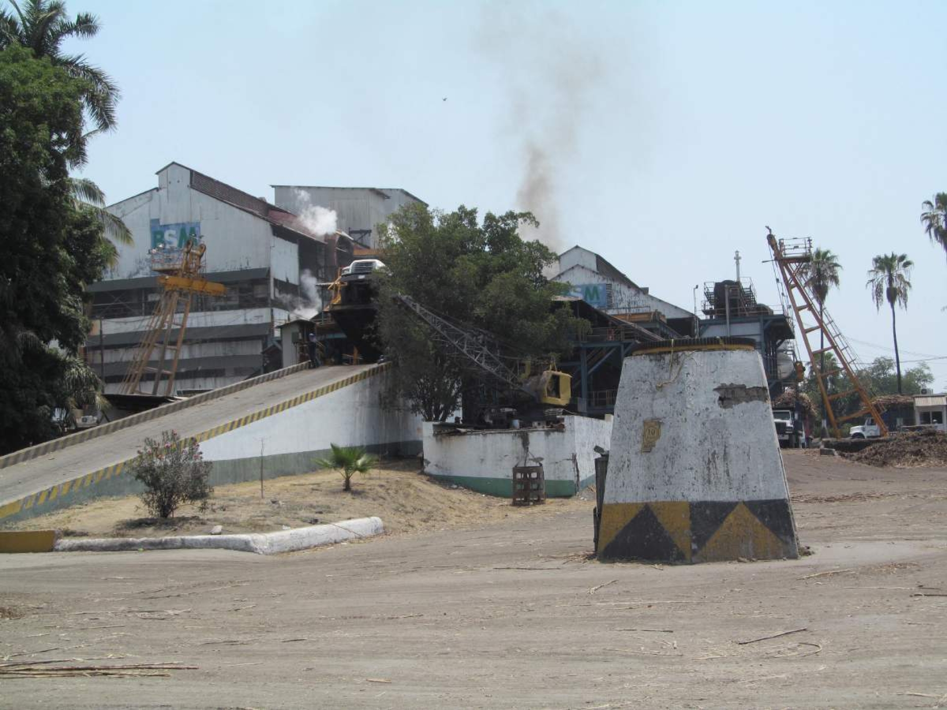 Aplazan un día la zafra en el IEZ