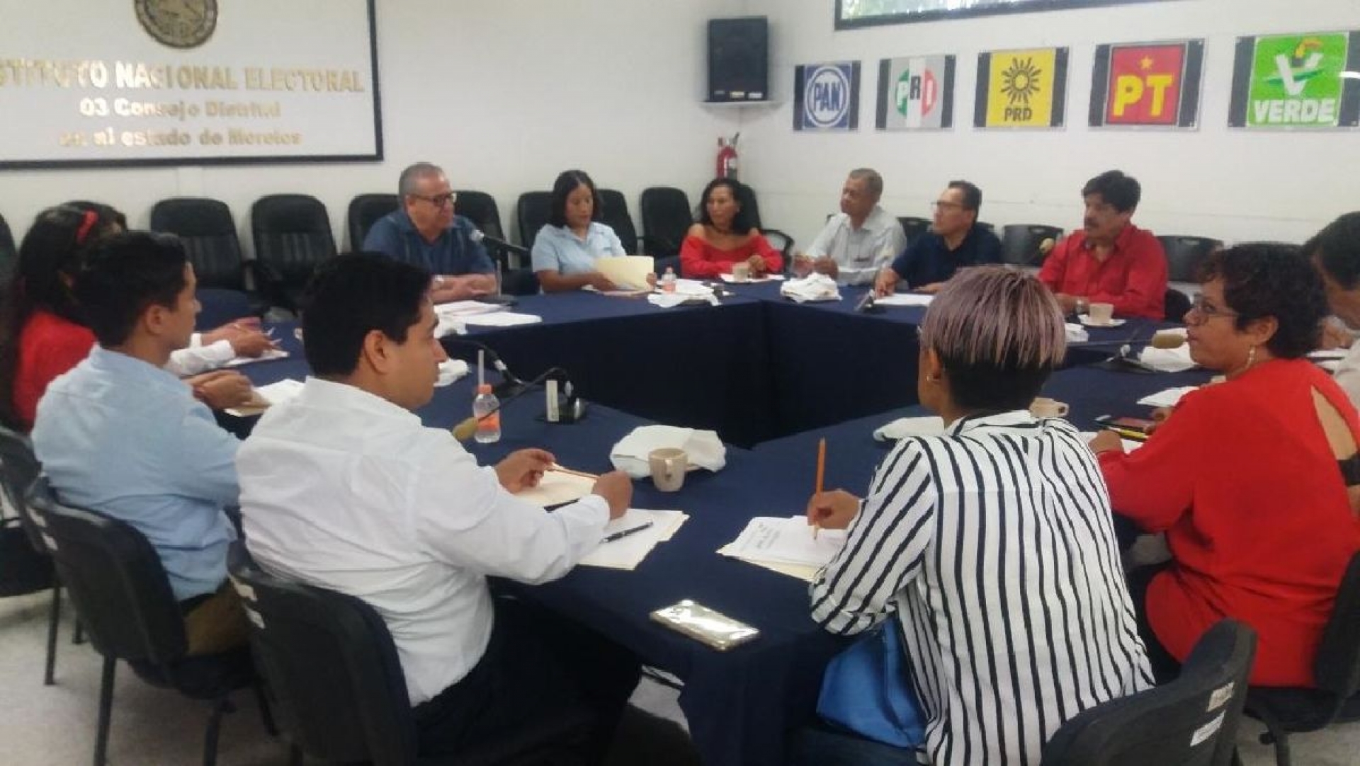Socializa el INE protocolo contra la discriminación de personas transgénero