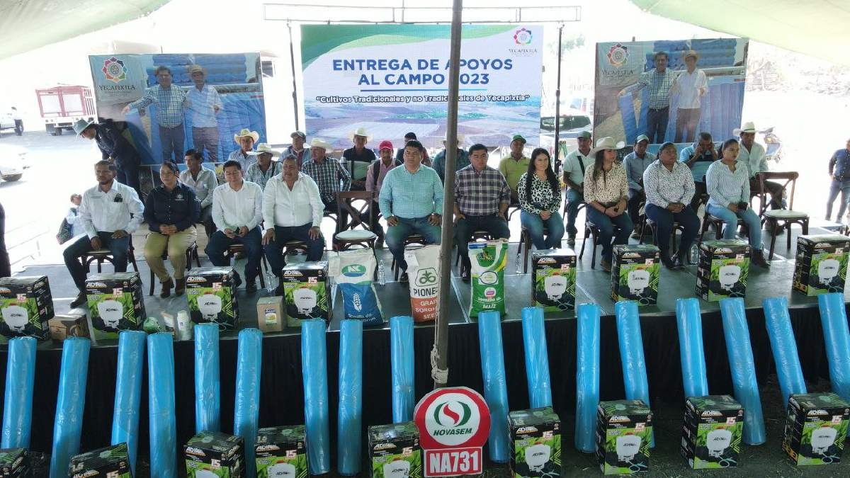 Campesinos de Yecapixtla reciben apoyos para cultivos