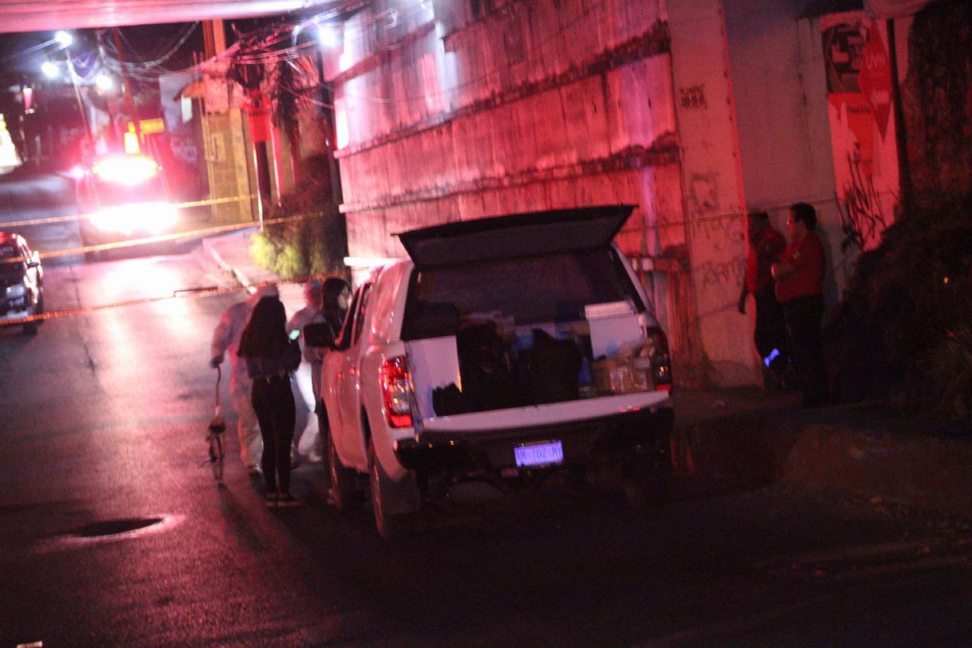 Abandonan un cadáver decapitado en Temixco