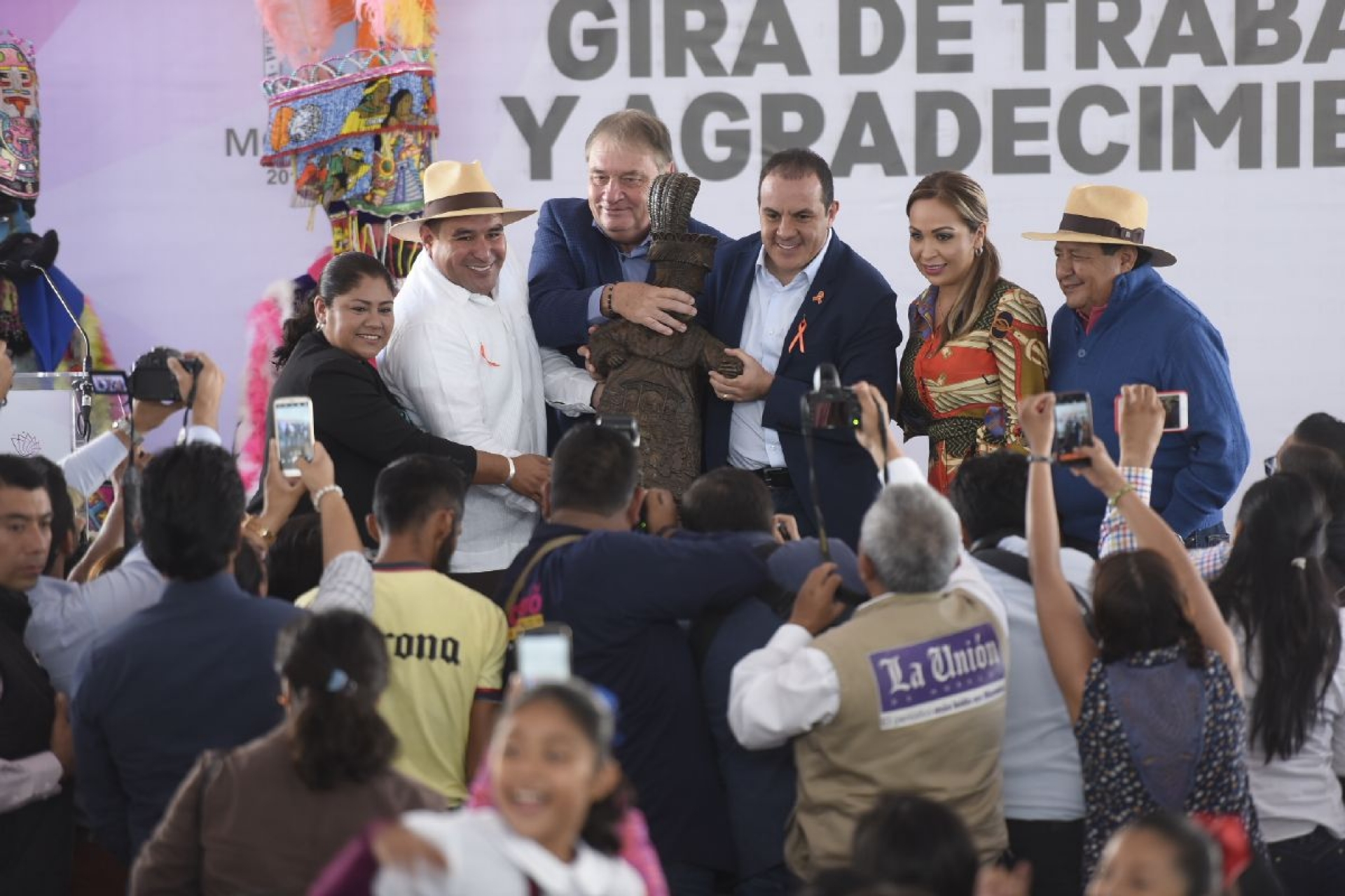 Concluyó Cuauhtémoc Blanco segunda semana de gira de agradecimiento
