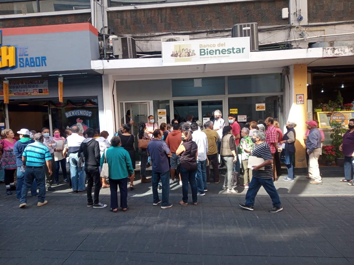 Desde hoy pagan pensiones y programas de Bienestar