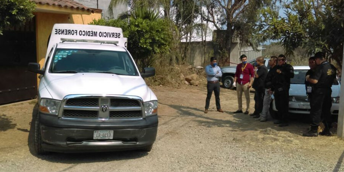 Hallan dos cadáveres en una casa en Ocotepec