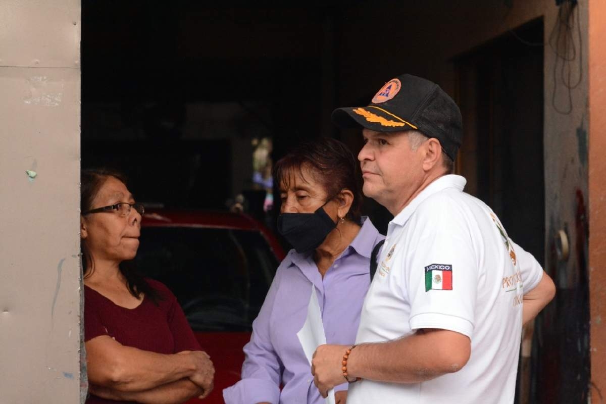 Son 300 las familias que aún viven en zonas de riesgo