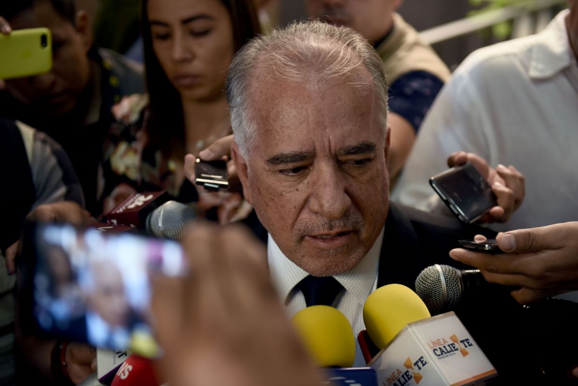 Separan de su cargo al académico señalado por acoso en UAEM