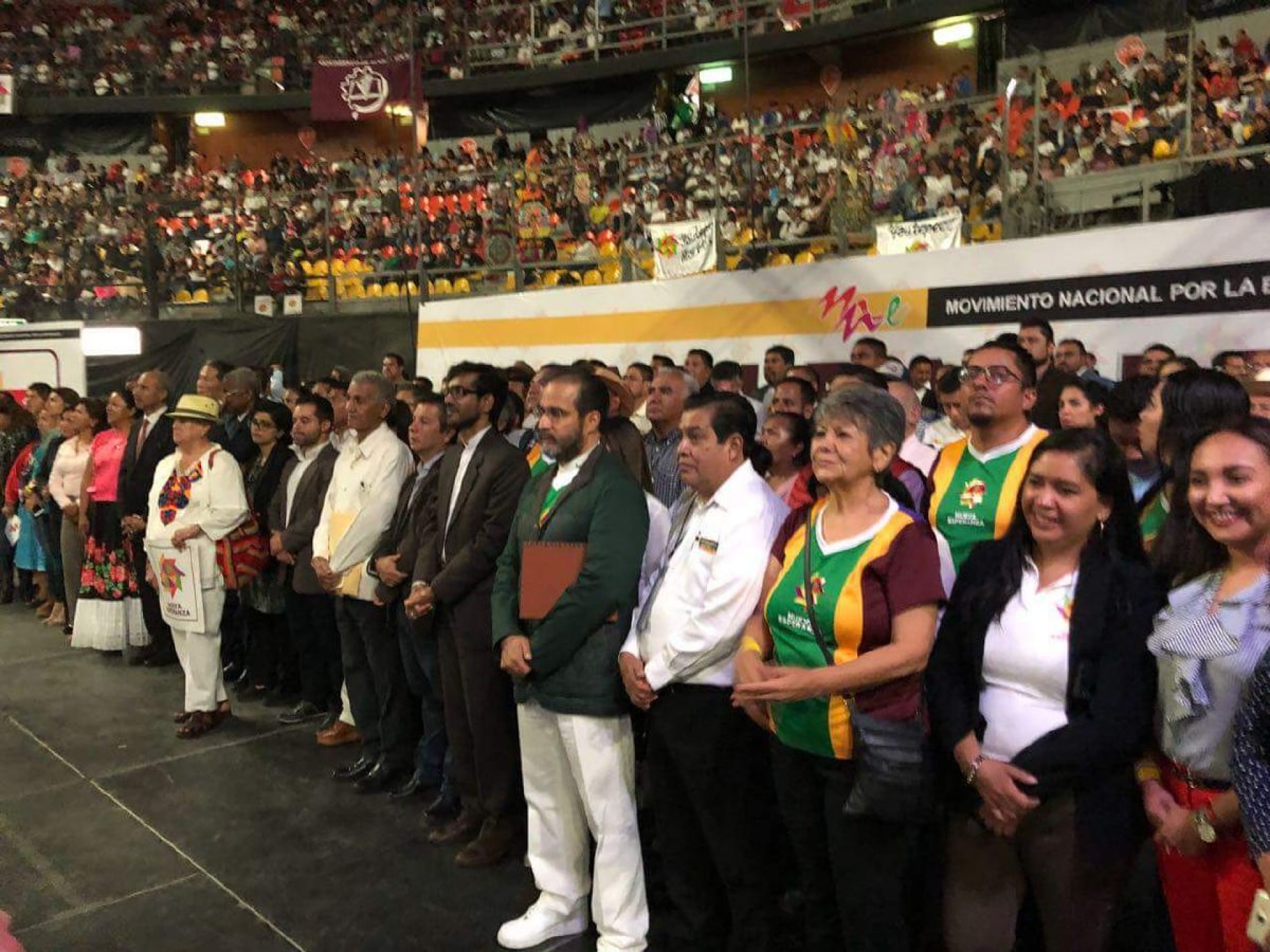 Asiste Agustín Alonso Gutiérrez a la asamblea del Movimiento Nacional por la Esperanza