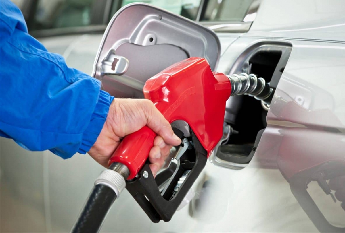 Gasolina Premium roza los 24 pesos por litro: Profeco