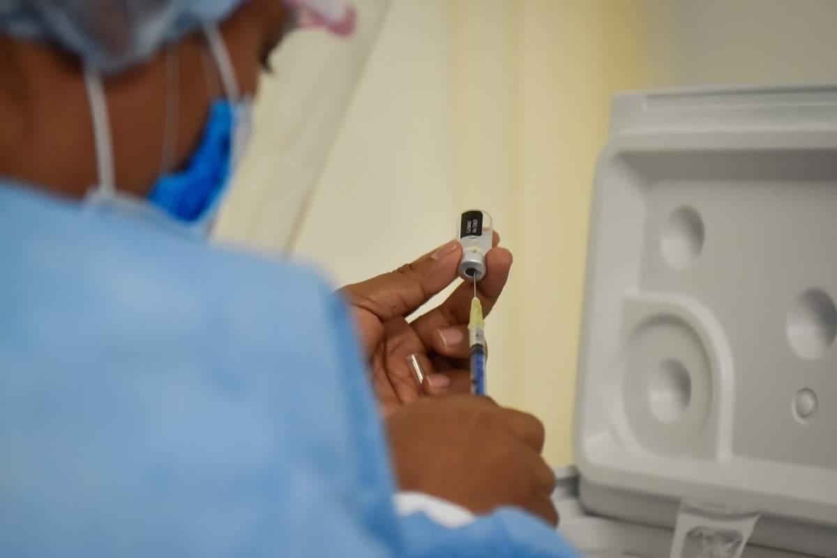 Pandemia no ha terminado, siguen jornadas de vacunación contra covid
