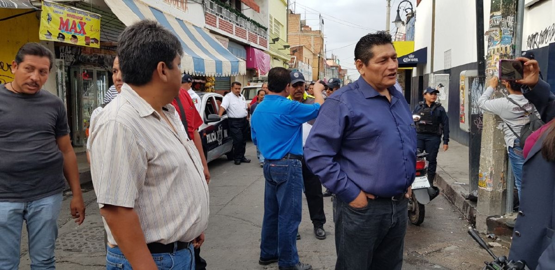 Ponen en marcha ampliación de banquetas de la calle Galeana de Cuautla