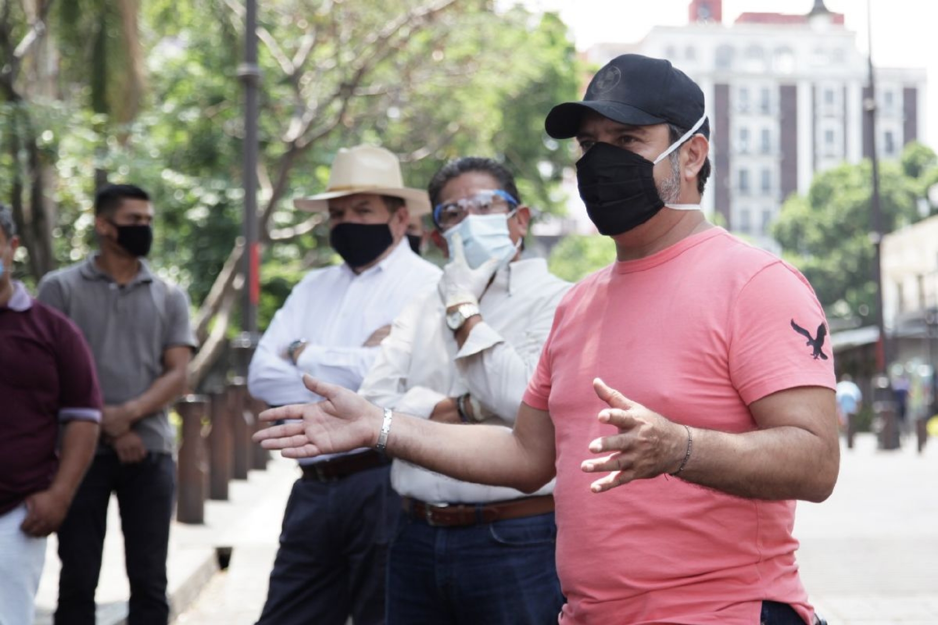 Sin intermediarios, la entrega de despensas a cuernavacenses: Villalobos