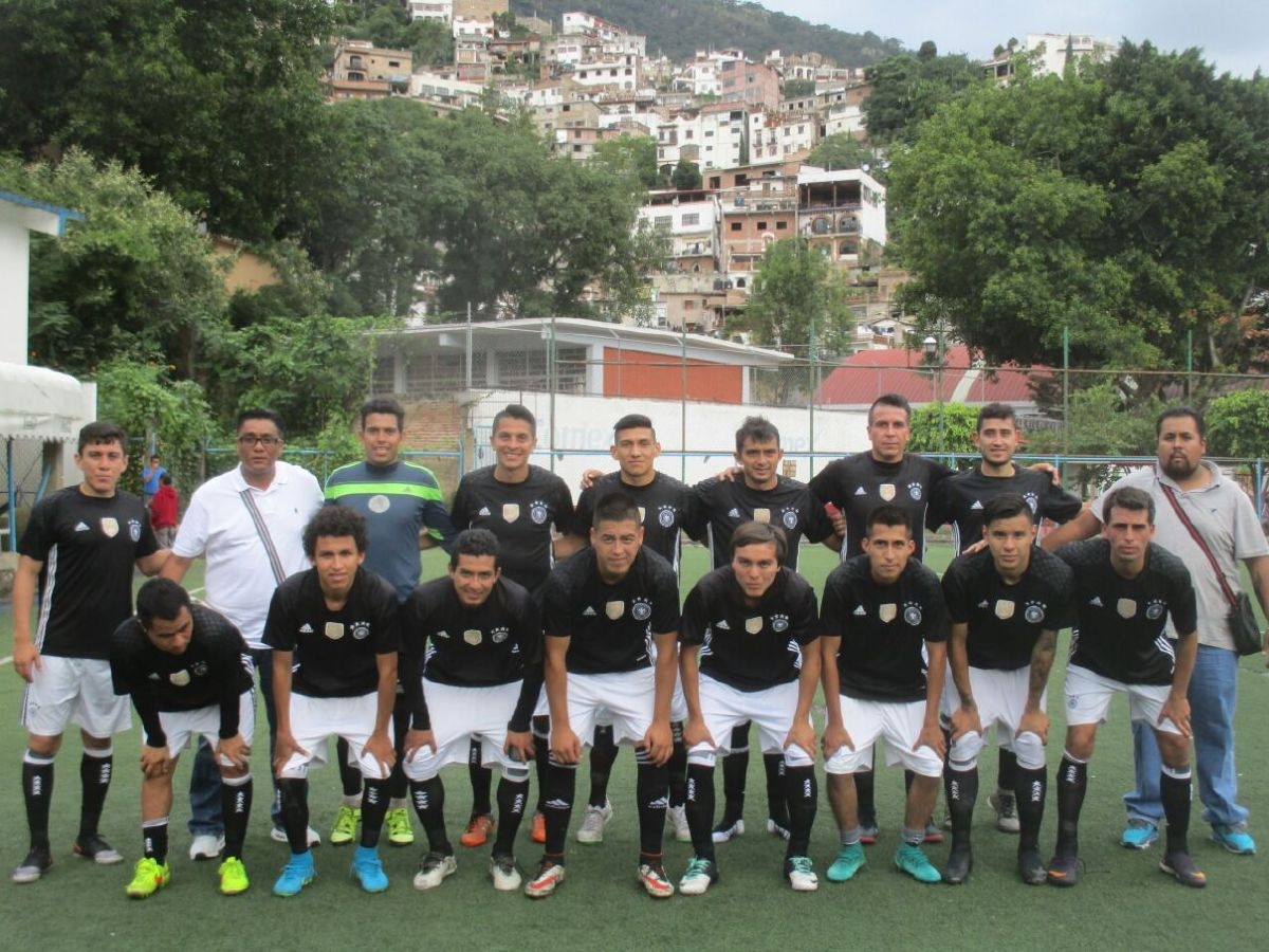 Dragones Tulyehualco pega primero