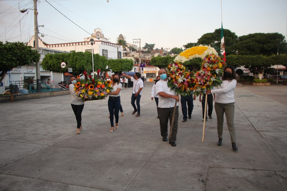 Rindieron homenaje en Tlaltizapán a los “mártires del 13 de agosto”