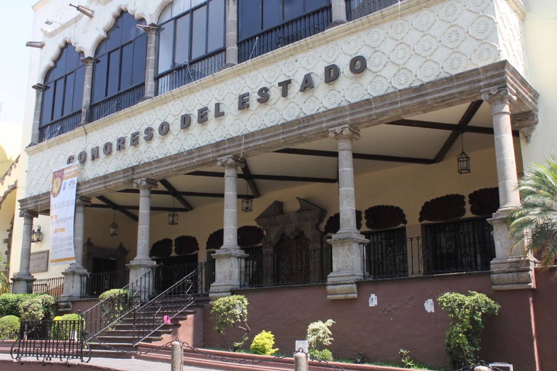 Albergaría antiguo edificio del Congreso oficinas de Gobierno