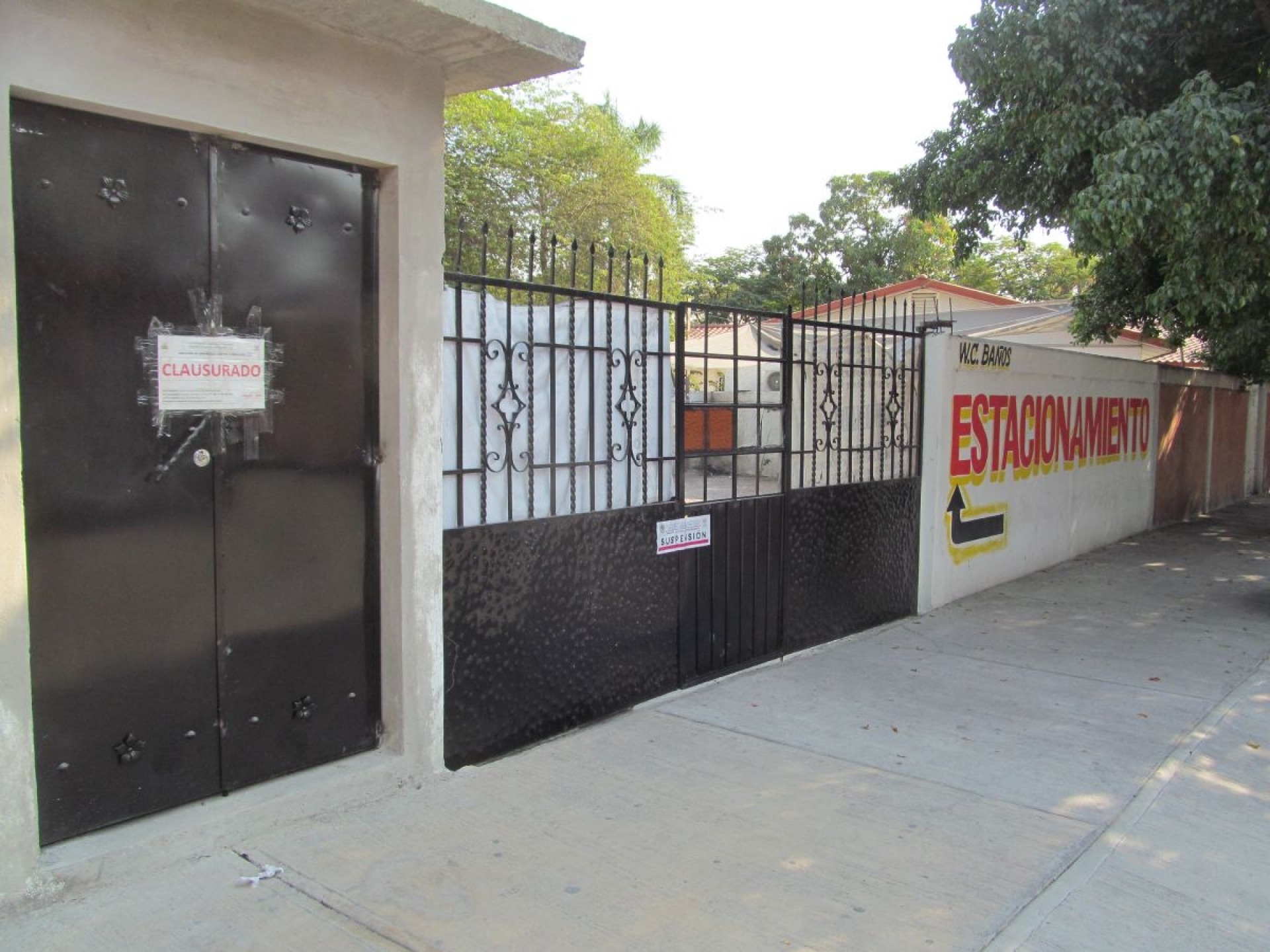 Suspenden servicio del estacionamiento de jubilados del IEZ